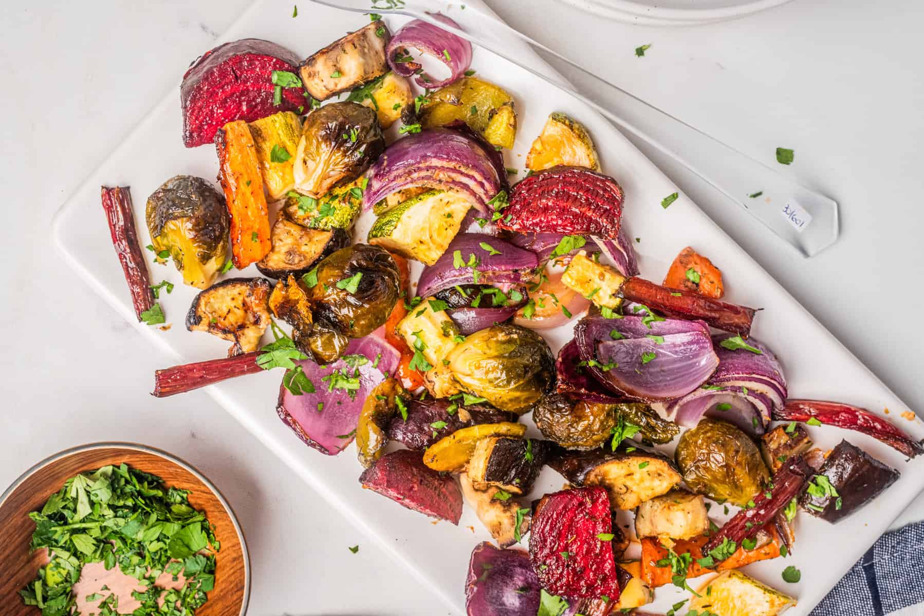 The Flexible Roasted Vegetable Salad: Healthy Meals & Smart Swaps